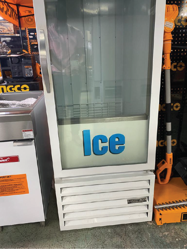 ESSCO Deals : Beverage Air Glass Door Ice Merchandiser - Vents